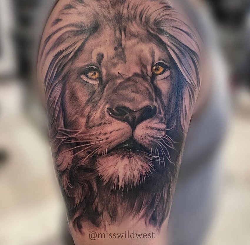 Realism tattoos Hart & Huntington Tattoo Co. Orlando